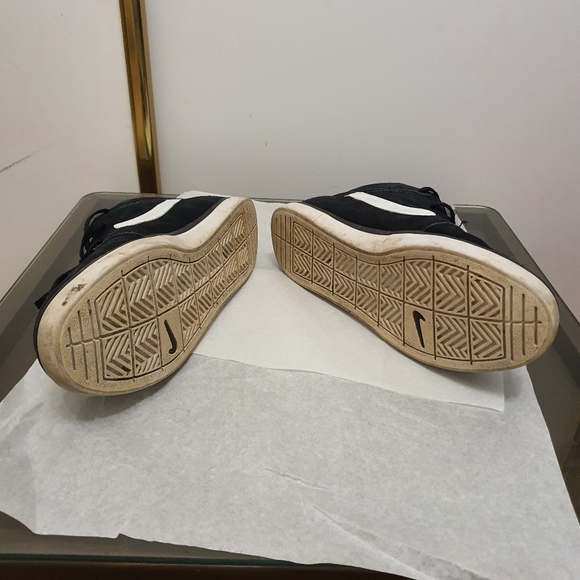 NIKE | SUKETO 2 | Black | US 11 UK / AU 10 | Pre-owed | - Picture 14 of 14